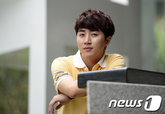 본문 이미지 - 홍진호가 최근 뉴스1스포츠와 인터뷰에서 프로 게이머에서 방송인이 된 과정에 대해 밝혔다. ⓒ News1