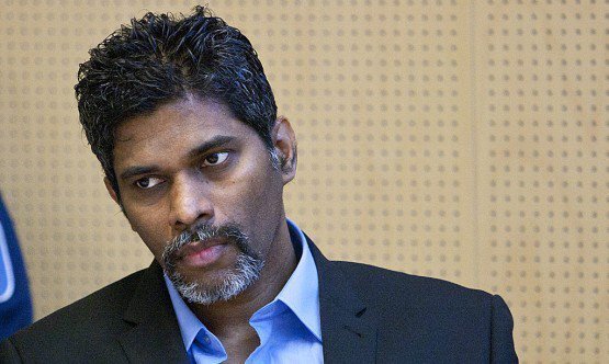 본문 이미지 - 독일 '슈피겔'이 카메룬 승부조작 혐의의 중심에 있다고 보도한 싱가포르 출신의 윌슨 라즈 페루말.(페이스북) © News1 