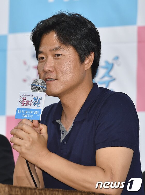 본문 이미지 - 나영석 PD가 1일 MC몽의 복귀설에 대해 언급했다. ⓒ News1 스포츠 김진환 기자