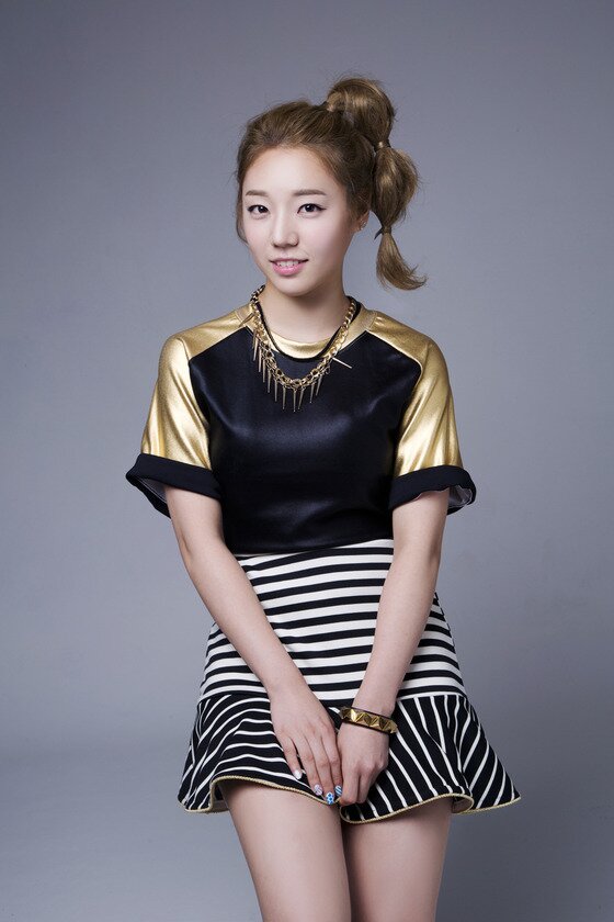 본문 이미지 - 황선홍 딸 황현진이 걸그룹으로 가요계 데뷔한다.© 키로이컴퍼니 제공 