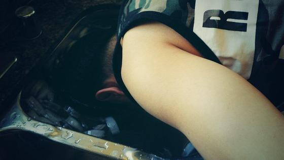 본문 이미지 - 비스트 윤두준이 20일 아이스버킷챌린지 인증샷을 공개했다. ⓒ 윤두준 트위터