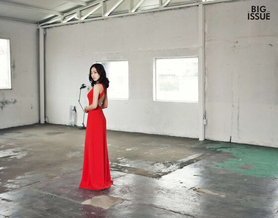 본문 이미지 - 당구선수 차유람의 우아한 드레스 자태가 돋보이는 화보가 공개됐다. ⓒ 빅이슈 코리아