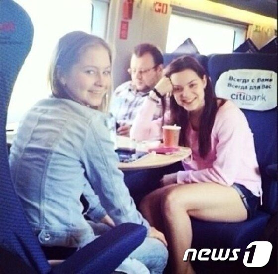 본문 이미지 - 소트니코바(오른쪽) 근황 사진이 공개돼 화제다. ⓒ News1스포츠 / 소트니코바 인스타그램