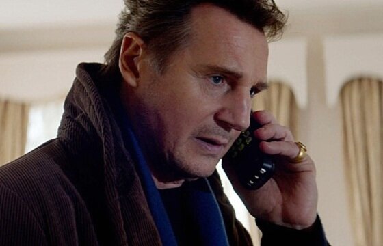 본문 이미지 - 오는 18일 개봉을 앞둔 영화 &acute;툼스톤&acute;이 하드보일드한 정취로 관객들과 만난다. ⓒ 영화 &acute;툼스톤&acute; 스틸