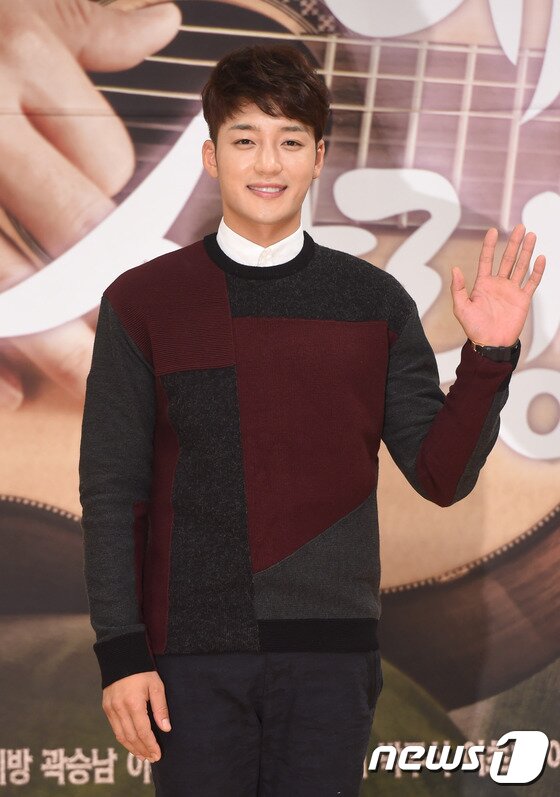 본문 이미지 - 배우 김진우가 '별난 가족' 주인공에 낙점됐다. ⓒ News1star / 권현진 기자