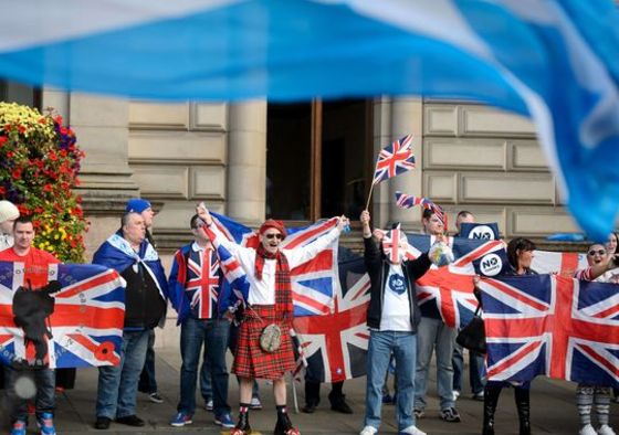 스코틀랜드 독립 반대 진영에서 유세를 벌이고 있다 © AFP=News1