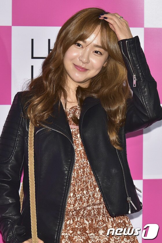 본문 이미지 - 애프터스쿨 출신 배우 유소영이 운동선수들의 사랑을 듬뿍 받고 있다.ⓒ News1star