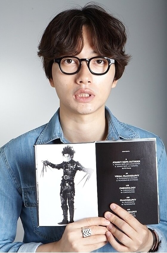 본문 이미지 - 배우 이동휘는 지난해 &acute;남쪽으로 튀어&acute;로 데뷔했다. ⓒ 심엔터테인먼트