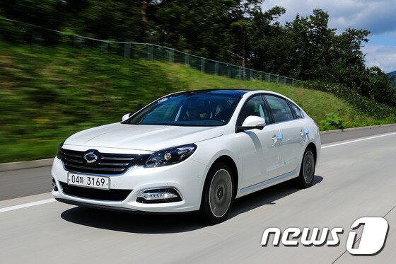 본문 이미지 - 르노삼성 뉴 SM7 노바ⓒ News1