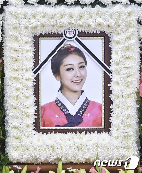 본문 이미지 - 레이디스코드 사고의 원인이 매니저의 과속 운전으로 밝혀졌다. ⓒ 사진공동취재단