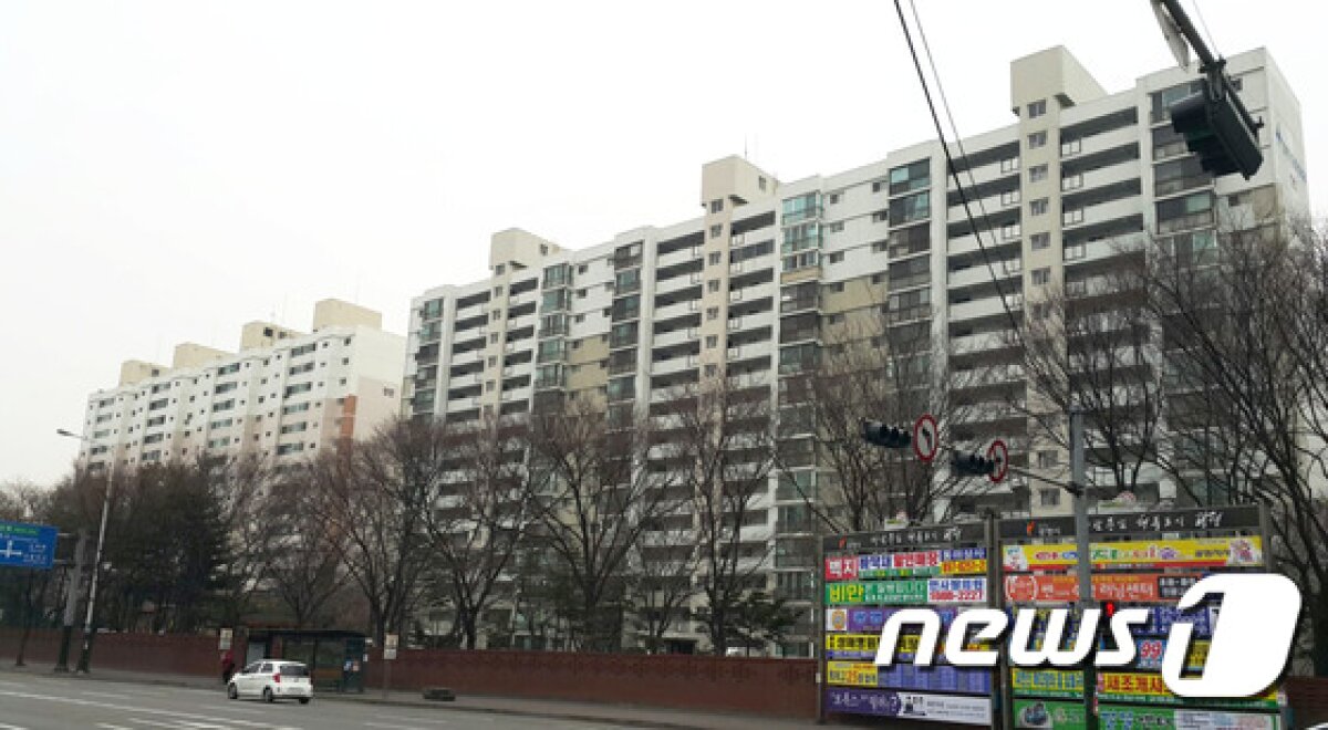 경기 광명시 하안주공12단지의 모습.