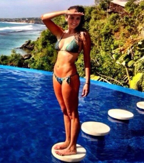 본문 이미지 - 세계에서 가장 아름다운 여성 1위에 오른 니나 도브레브의 비키니 사진이 화제다. ⓒ 뉴스1스포츠 / 니나 도브레브 페이스북