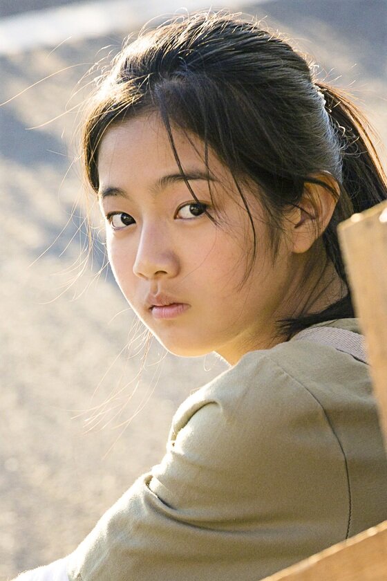 본문 이미지 - JYP 신인 배우 신은수가 강동원의 상대역으로 낙점됐다. ⓒ News1star / JYP엔터테인먼트