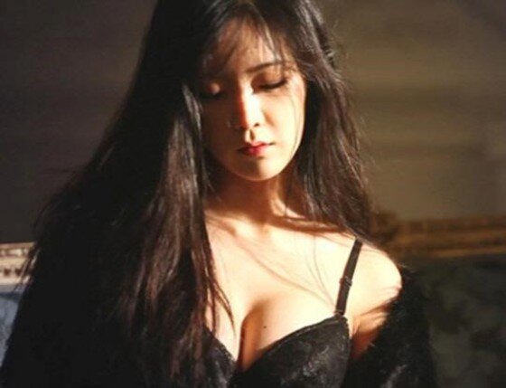 본문 이미지 - 조현영 란제리 패션이 화제다.  ⓒ News1star / DSP