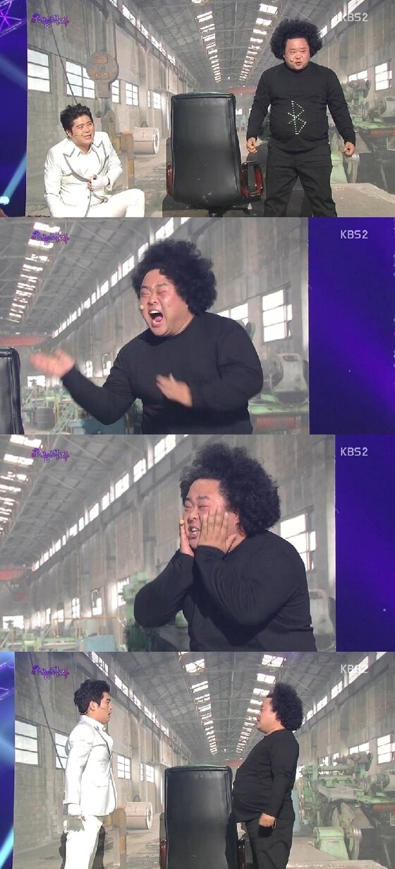 본문 이미지 - 개그맨 송영길이 소울을 조종하는 능력을 선보였다.ⓒ News1star/KBS2 ‘개그콘서트’ 캡처