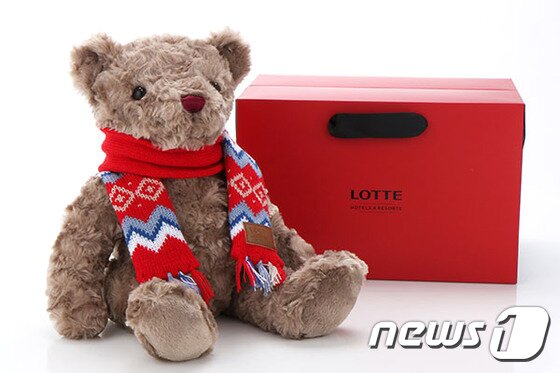 본문 이미지 - 롯데호텔제주의 이번 패키지는 수익금 일부가 기부금으로 사용돼 뜻깊은 겨울을 보낼 수 있도록 한다. 사진 제공/ 롯데호텔제주 ⓒ News1