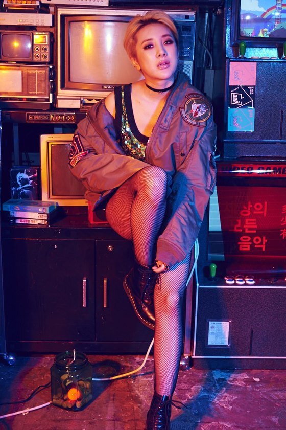 본문 이미지 - 래퍼 도끼가 가수 서인영의 새 미니앨범에 피처링으로 참여했다. ⓒ News1star / 플레이톤