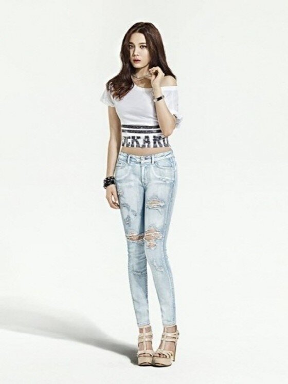 본문 이미지 - 윤소희가 남다른 스펙으로 주목받고 있다. ⓒ News1star/ 버커루 