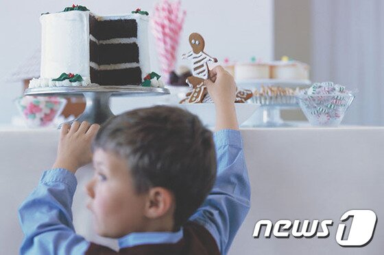 본문 이미지 - 하얏트 리젠시 제주는 내년 1월 2일까지 '진저브레드 패키지'를 선보인다. 사진 제공/ 하얏트 리젠시 제주 ⓒ News1