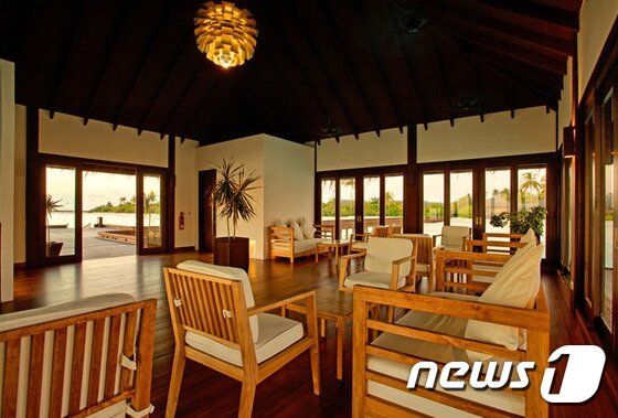 본문 이미지 - 평화로운 영감 주는 '지탈리 리조트'는 바다와 숲이 잘 어우러지는 5성급 럭셔리 리조트다. 사진 제공/ 허니문리조트 ⓒ News1