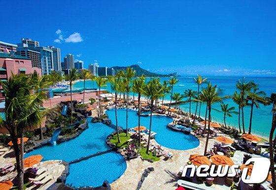 본문 이미지 - 헬루모아 플레이그라운드는 다양한 시설로 여유로운 휴식과 활동을 즐길 수 있게 한다. 사진 제공/ 허니문리조트 ⓒ News1