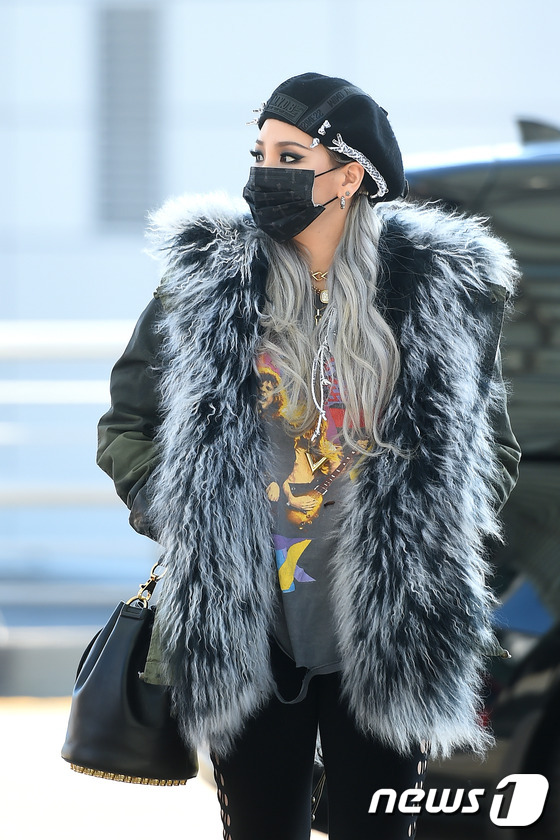 (인천공항=뉴스1스타) 고아라 기자 = 투애니원 씨엘(CL)이 30일 오후 '2015 엠넷 아시아 뮤직 어워드(2015 Mnet Asian Music Awards / 이하 2015 …