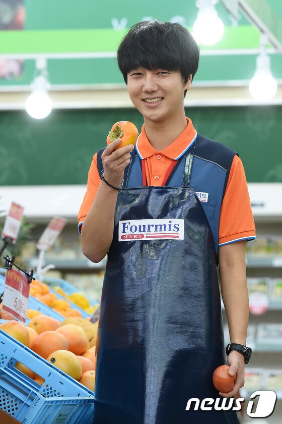 본문 이미지 - 예성이 6일 오후 1시 경기도 남양주시 화도읍 세트장에서 진행된 종합편성채널 JTBC '송곳'(극본 이남규 김수진/연출 김석윤) 현장 공개 및 기자간담회에 참석해 웹툰 '송곳'과 드라마에 대한 애정을 드러냈다. ⓒ News1 star/고아라 기자