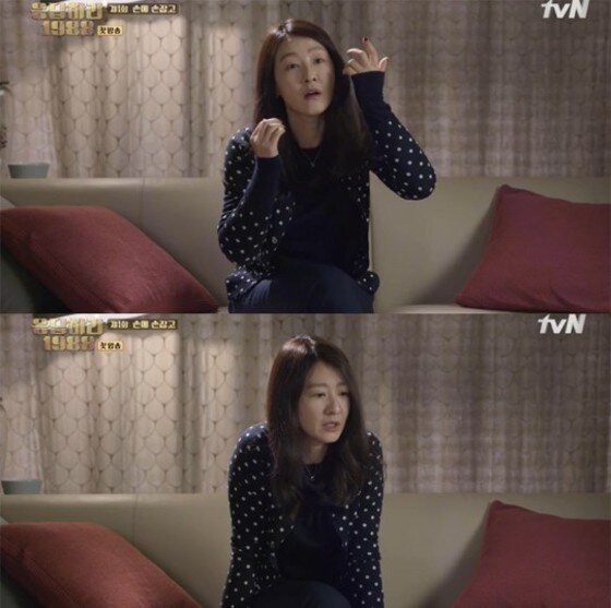 본문 이미지 - ‘응답하라 1988’ 이미연이 남편 찾기의 시작을 알렸다. ⓒ News1star/vN  ‘응답하라 1988’ 캡처