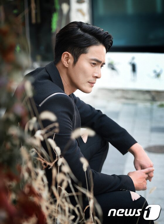 본문 이미지 - 배우 조동혁이 최근 서울 종로구 삼청동의 한 카페에서 진행된 인터뷰에서 그간 출연했던 작품에 대해 회상했다. ⓒ News1star / 권현진 기자