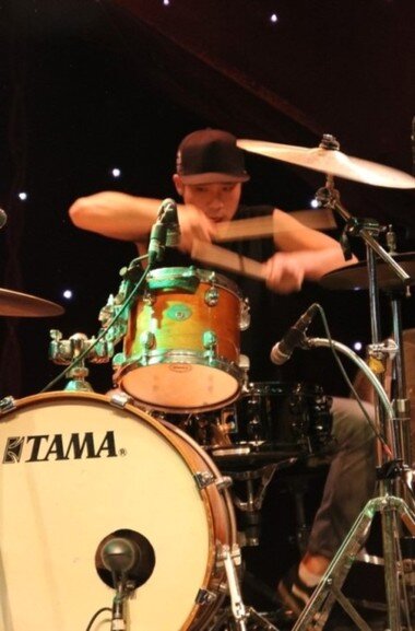 본문 이미지 - 앵클어택의 드러머 윤영완.