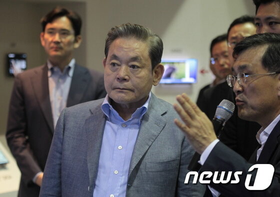 본문 이미지 - 고 이건희 삼성그룹 회장&#40;삼성전자 제공&#41;/뉴스1 DB