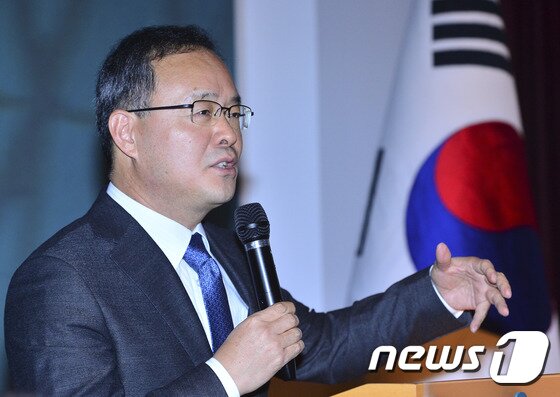 본문 이미지 - 이용수 대한축구협회 부회장. 2015.12.2/뉴스1 ⓒ News1 DB