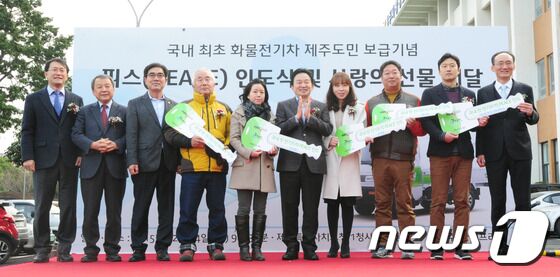 국내 최초 화물전기차 '라보 피스' 제주 누빈다 - 뉴스1 국내 최초 화물전기차 '라보 피스' 제주 누빈다 - 뉴스1