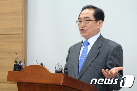 본문 이미지 - 신언관 국민의당 충북도당위원장.  ⓒ News1 김용빈 기자