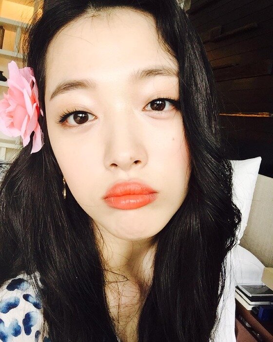 본문 이미지 - 설리가 셀카를 공개했다. ⓒ News1star/설리 인스타그램
