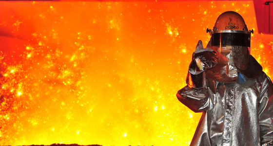 "눈비 끄떡없는 콘크리트, 대리석 강판"…시멘트·철강의 '재발견'