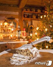 본문 이미지 - 드레스덴에서만 맛볼수 있는 '슈톨렌'. 사진 출처/ 독일 관광청 ⓒ News1 travel