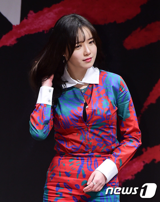 (서울=뉴스1스포츠) 권현진 기자 = 제가 좀 글래머에요. 배우 구혜선이 11일 오후 서울 서울성모병원 마리아홀에서 열린 KBS2 월화드라마 '블러드‘(극본 박재범, 연출 기민수 …