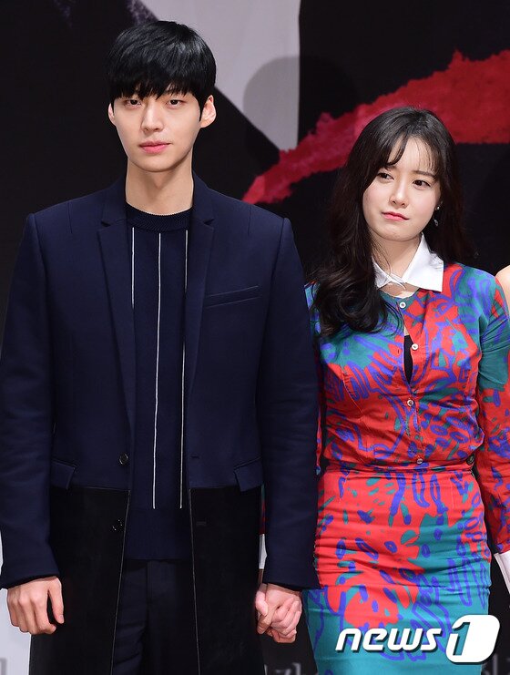 본문 이미지 - 배우 구혜선과 안재현 양측이 열애 중인 사실을 인정했다. ⓒ News1star DB