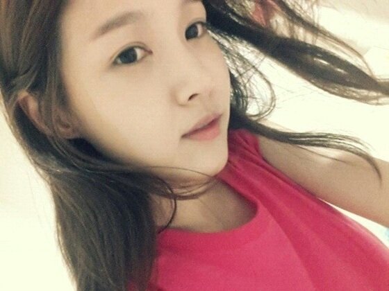 본문 이미지 - 배우 유설아가 웅진그룹 윤석금 회장의 차남 윤새봄씨와 결혼 후 5개월 만에 출산했다는 소식이 전해졌다. ⓒ News1스포츠 / 유설아 SNS