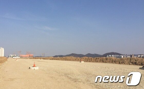본문 이미지 - 시흥배곧신도시 공사현장 전경 /사진=최동순 기자 ⓒ News1