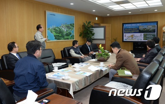한국중부발전 보령화력발전소 방문한 윤상직 장관