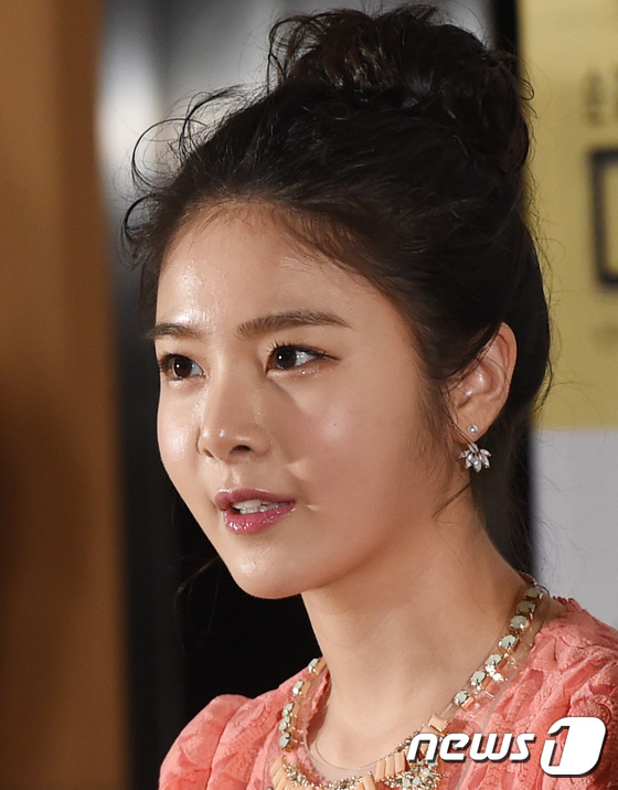 (서울=뉴스1스포츠) 권현진 기자 = 블링 블링 미모.배우 하은설이 31일 오후 서울 CJ E&M 센터에서 열린 엠넷 목요드라마 ‘더러버’(극본 김민석/연출 김태은) 제작발표회에 …