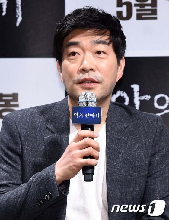 본문 이미지 - 배우 손현주가 마동석과 박서준의 애교 덕분에 촬영장이 즐거웠다고 밝혔다. ⓒ News1 스포츠 DB