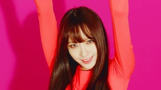 본문 이미지 - EXID 하니 메이크업 ⓒ 뉴스1스포츠 / EXID '위아래' 뮤비 캡처