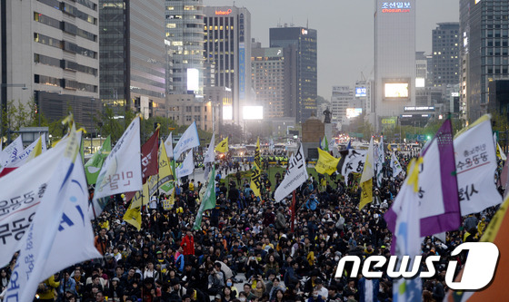 광화문 메운 세월호 집회 참가자들