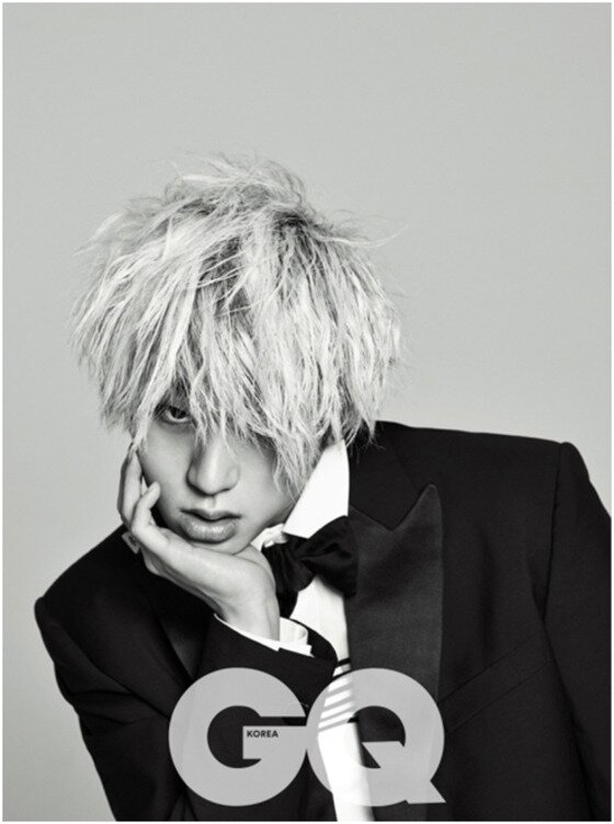 본문 이미지 - 그룹 블락비의 지코가 남성지 지큐 코리아&#40;GQ KOREA&#41;와 함께한 5월호 화보를 공개했다.ⓒ 뉴스1스포츠 / 지큐 코리아