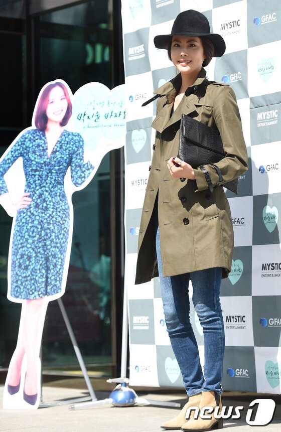 본문 이미지 - 박지윤은 5일 오후 2시 서울 마포구 상암동 MBC에서 열린 2016 MBC 라디오 신입 DJ 기자간담회에 참석해 라디오 DJ를 맡게 된 소감을 밝혔다. ⓒ News1star DB