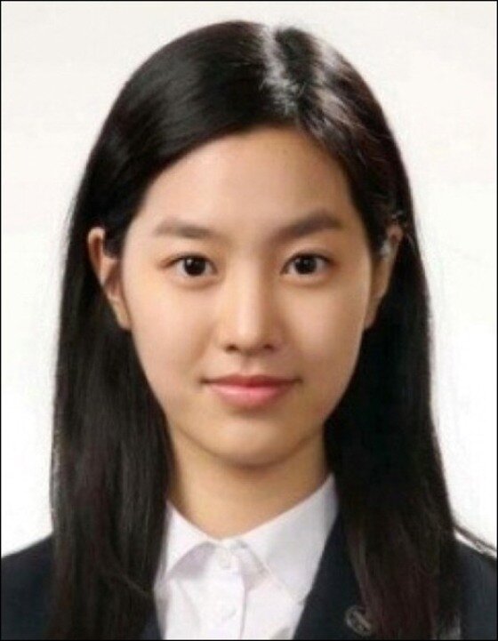 본문 이미지 - 진세연이 모태미녀임을 입증했다. ⓒ News1 스포츠 / 온라인 커뮤니티, 진세연