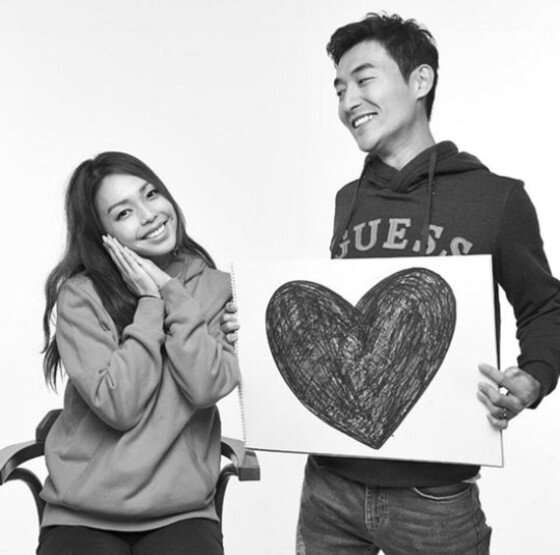 본문 이미지 - 개그맨 김인석이 아내 안젤라 박의 사랑스러운 점을 공개했다.ⓒ News1스포츠/ 김인석 안젤라박 결혼 사진